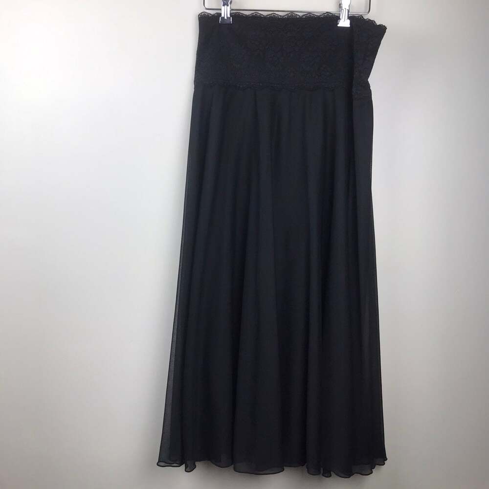 Connected Black‎ skirt L